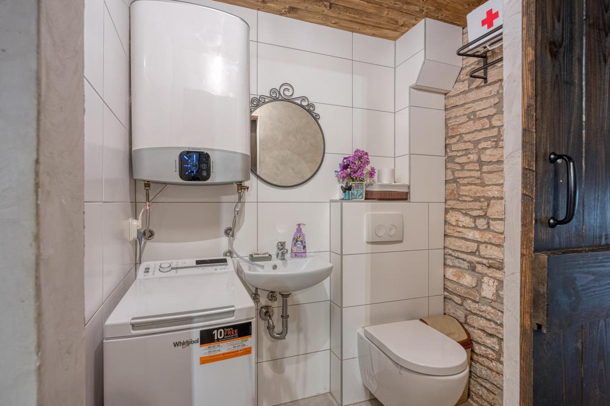 Villa Capadinka - Happy Rentals Barban Exterior photo